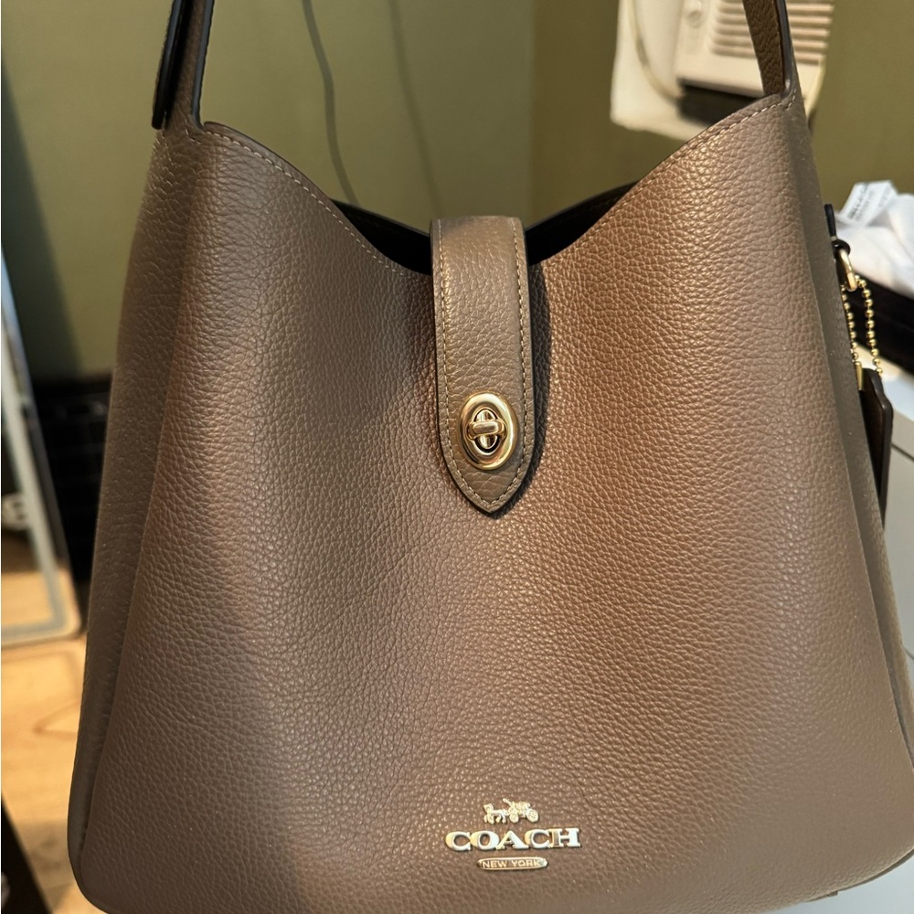 Coach Brown Leather Hadley Shoulder Bag with gold hardware